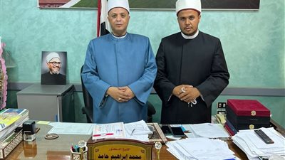 مدير أوقاف الشرقية يكرم إماما متميزا تقديرا لجهوده في الدعوة الإلكترونية