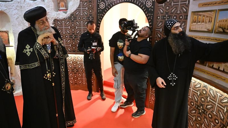 البابا تواضروس الثاني