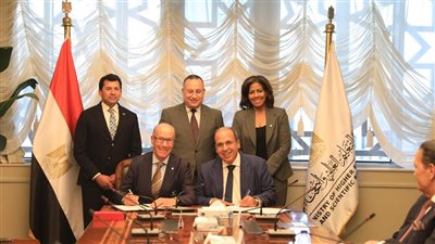 وزير التعليم العالي يشهد توقيع شراكة دولية لإطلاق أول ماجستير للإدارة الرياضية
