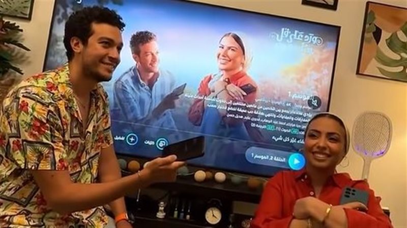 أحمد عبدالوهاب وزوجته
