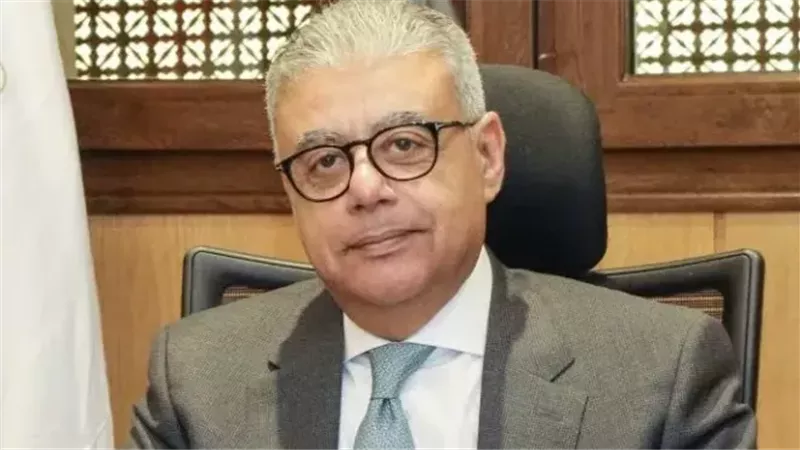 السفير إيهاب أحمد