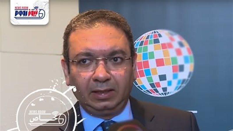السفير خالد محمود