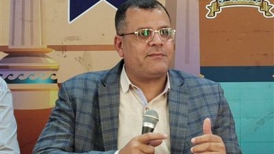 وكيل تعليم دمياط يشدد على الانضباط الكامل داخل لجان الشهادة الإعدادية