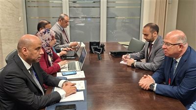 وزيرا عمل مصر ولبنان يبحثان بجنيف الربط الإلكتروني وتقنين وضع العمالة