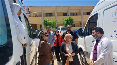 الكشف على 833 مواطنًا من خلال 6 عيادات خلال يومي القافلة الطبية بقرية البياضية