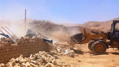 محافظ أسوان يتابع نتائج إزالة التعديات ضمن المرحلة الثانية من الموجة الـ29