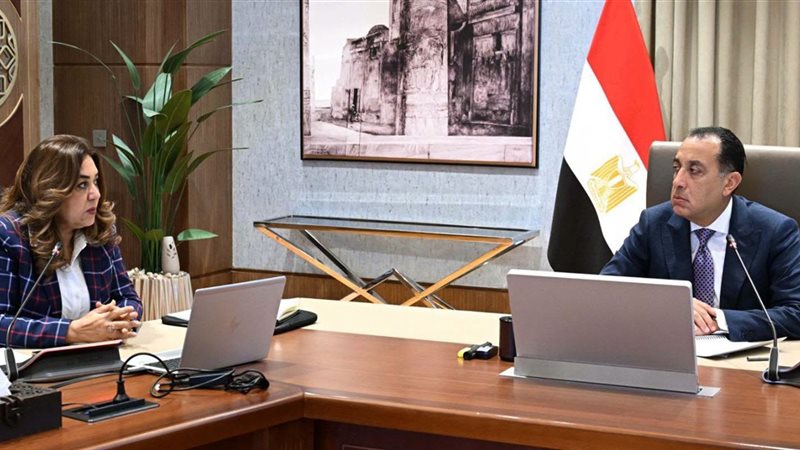مدبولي ومنال عوض