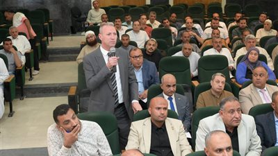 محافظ الغربية يحول مطالب أصحاب ورش ومصانع الأخشاب إلى خطوات تنفيذية 