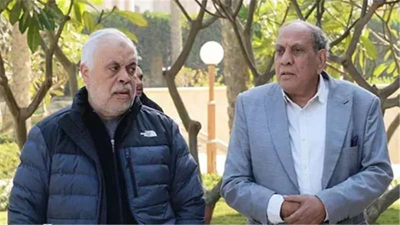 منير مكرم وأشرف زكي