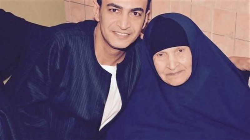 سمسم شهاب ووالدته