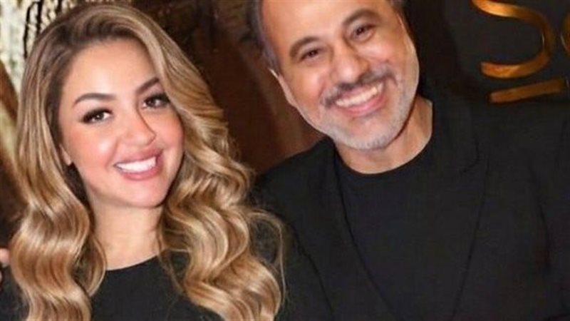 إيهاب فهمي وزوجته
