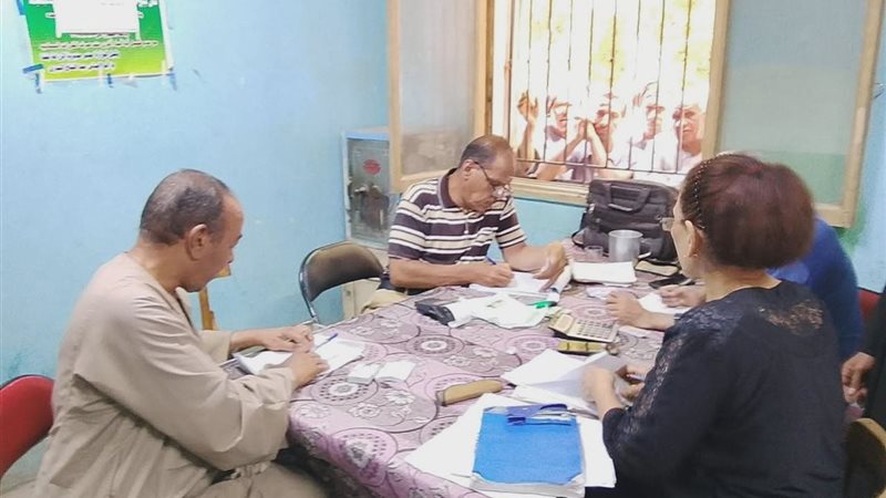 أعمال توزيع الأسمدة