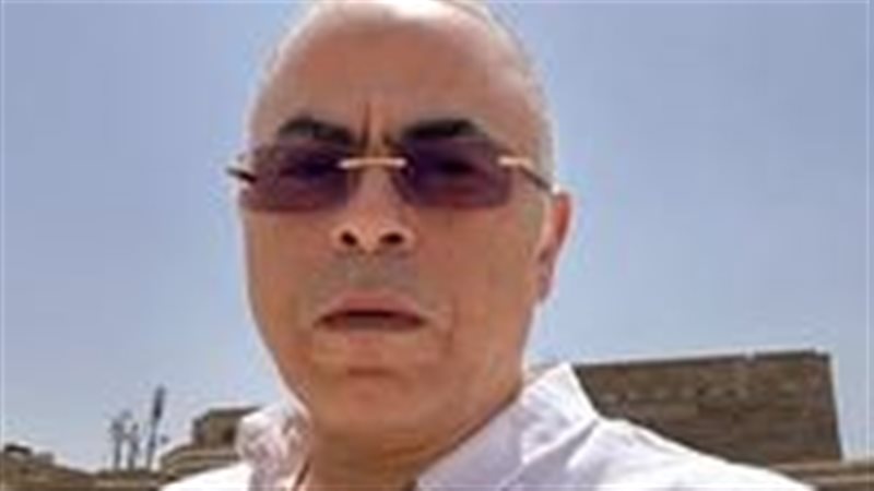 الكاتب والسيناريست