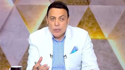 بعد ظهورة بإطلالة غريبة.. الغيطي يوجه رسالة لأحمد سعد: أنت قدوة وفي ناس بتقلدك