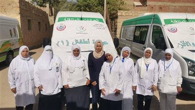الكشف على 1219 مواطنا مجانا خلال قافلة علاجية بقرية العمدة في السويس