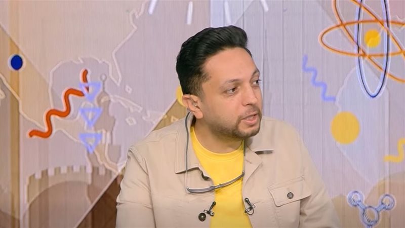 الإعلامي أحمد فايق