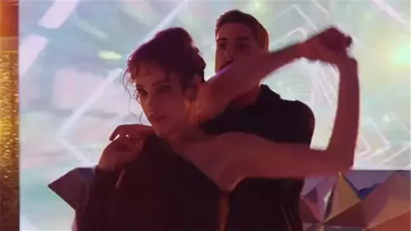 نور دياب 