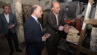 53 مخالفة خلال حملات رقابية مكثفة على مخابز الغربية