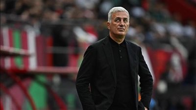 بعد سلسلة نتائج مميزة.. الجزائر تجدد عقد بيتكوفيتش حتى 2028 