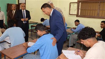 تعليم القليوبية تحذر الطلاب من صفحات الغش: إجابات الإنجليزي المتداولة وهمية