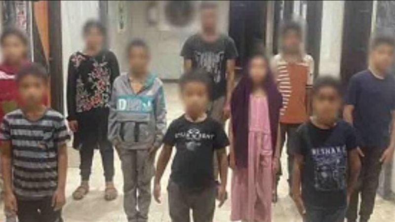 الأطفال 