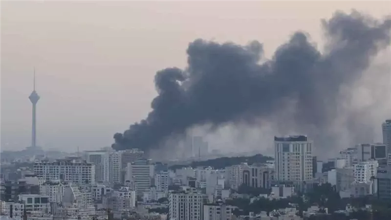 إيران 