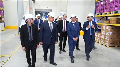  حسن رداد يتفقد مصنع 