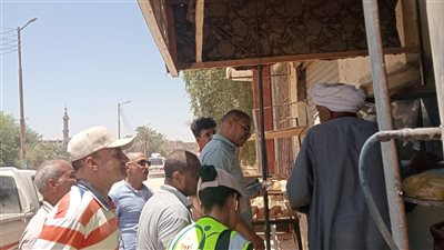 تنفيذًا لتوجيهات محافظ قنا.. تحرير 24 محضرًا وضبط 90 كيلو لحوم فاسدة  