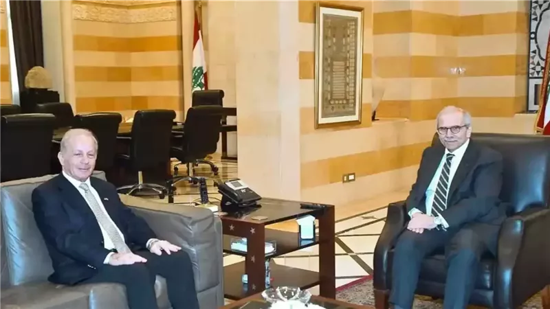 السفير الأمريكي ببيروت