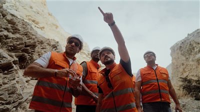استحواذ 