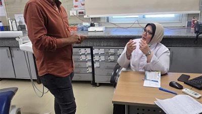 متابعة ميدانية لانتظام سير العمل بعيادات الأسنان بمركز صحة مصر في السويس