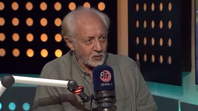 عبد العزيز مخيون: تحملت ما لا يتحمله بشر.. والهجوم على الفنانين لا يصح