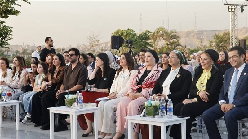 المستشارة أمل عمار