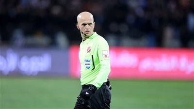 الأردني مخادمة حكمًا لمباراة إسبانيا والرأس الأخضر في كأس العالم 2026