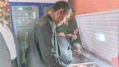 محافظ أسيوط : تحرير 595 محضرًا تموينيًا للمخابز البلدية والأسواق 