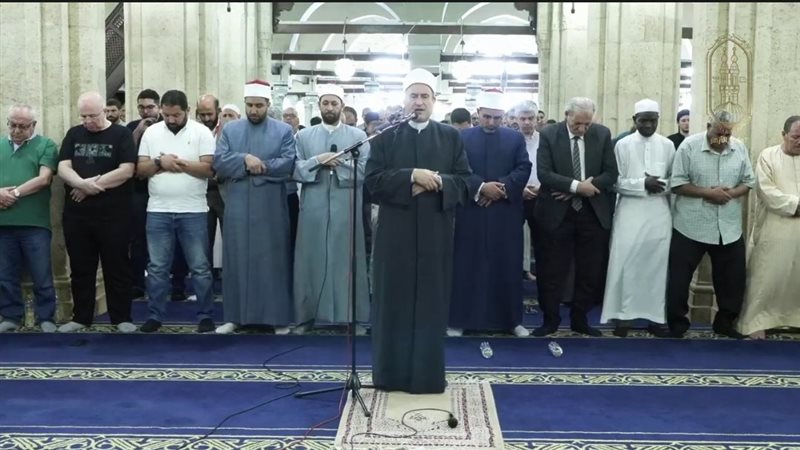 صلاة الجمعة بالأزهر