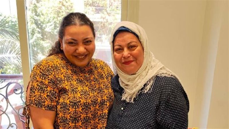 ناني سعد الدين والصحفية