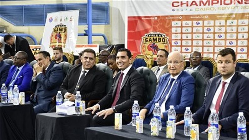 وزير الرياضة يشهد