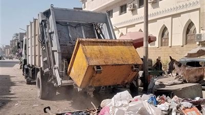 إزالة فورية لمنشأة تدوير مخلفات داخل كتلة سكنية بالجيزة ومنع إشغالات المقاهي