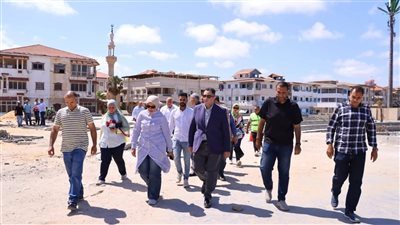 محافظ دمياط يتفقد تطوير اللسان والفنار برأس البر استعدادا لموسم الصيف