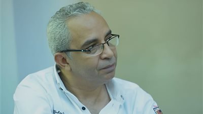 مصطفى صلاح يقرأ جمال الغيطاني من بوابة القاهرة.. «ملحمة الروح والمدينة»