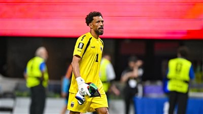 فوزينها.. حارس الرأس الأخضر الذي أبكى إسبانيا وخطف الأضواء في كأس العالم