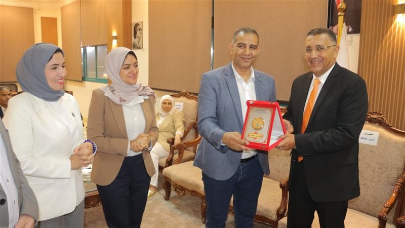 محافظ القليوبية 