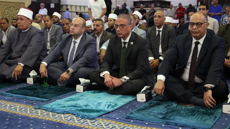 جانب من مشاركة المحافظ في الاحتفالية 