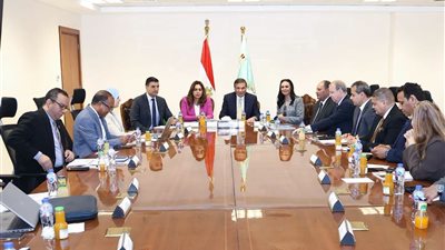 الحكومة تبحث آليات تنفيذ مبادرة القرية المنتجة بالريف              