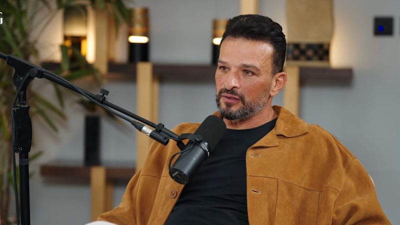 أيمن ممدوح عباس