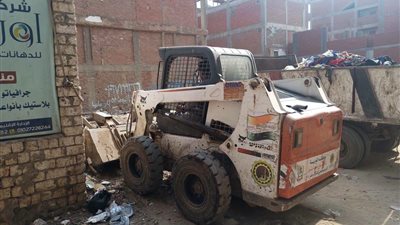 محافظ الغربية يتابع جهود القضاء على بؤر القمامة التاريخية.. رفع 577 طن مخلفات 