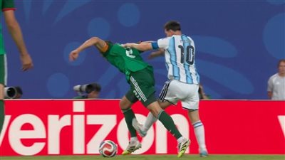 تصعيد رسمي بسبب ميسي.. الجزائر تتقدم بشكوى إلى فيفا بعد مواجهة الأرجنتين