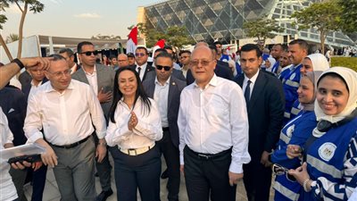 بالصور .. رئيس جامعة سوهاج يشهد ختام قمة Start 2026 