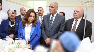 بالورود.. متابعة الحالة الصحية لرئيسة قرية أُصيبت أثناء إزالة تعدي زراعي
